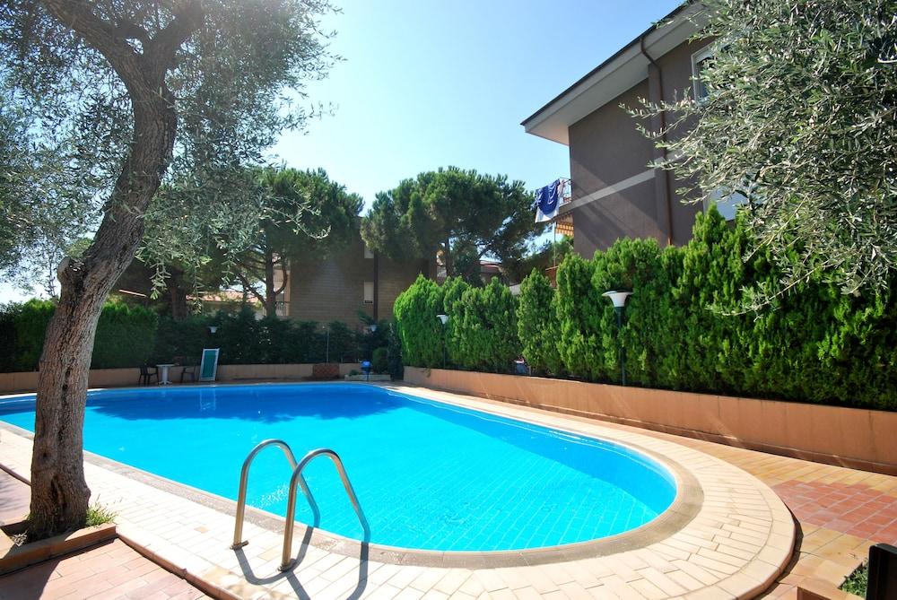 Residence Orchidea Diano Marina Extérieur photo
